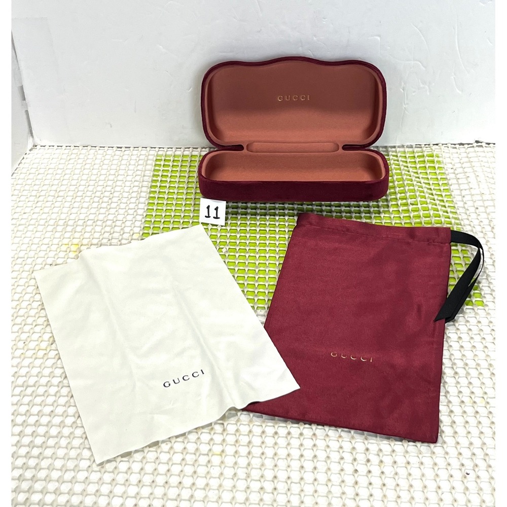 Gucci Burgundy Red Velvet Sunglasses Case with Dust Bag and Cleaning Cloth GOOD